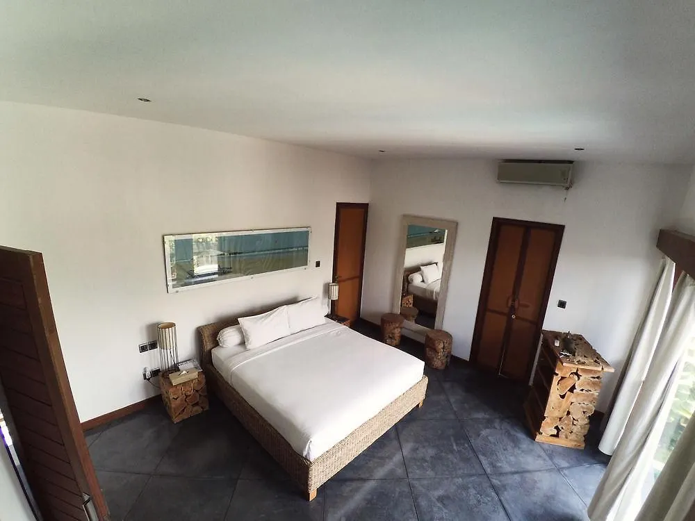 Villa Martine - Fantastic 5Br Villa - Perfect Location In Seminyak