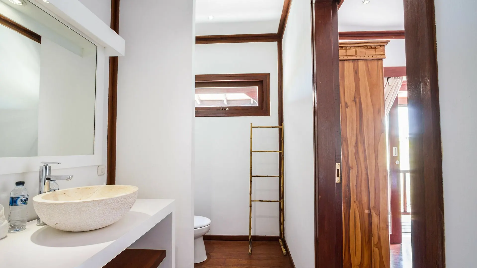 Villa Martine - Fantastic 5Br Villa - Perfect Location In Seminyak